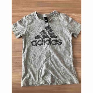 アディダス(adidas)のadidas130Tシャツ(Tシャツ/カットソー)