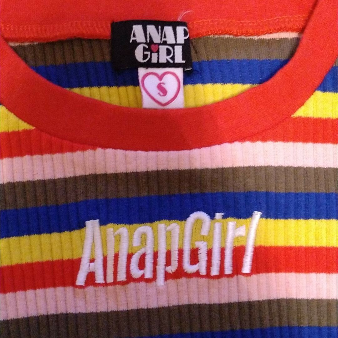 ANAP GiRL(アナップガール)のアナップガール★カットソー★Ｓサイズ キッズ/ベビー/マタニティのキッズ服女の子用(90cm~)(Tシャツ/カットソー)の商品写真