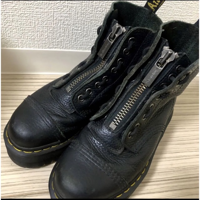 Dr.Martens(ドクターマーチン)のドクターマーチン Dr.Martens QUAD RETRO SINCLAIR レディースの靴/シューズ(ブーツ)の商品写真