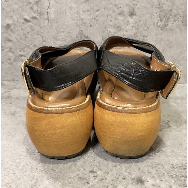 Marni(マルニ)の美品 MARNI マルニ サンダル 厚底 ウッド ソール 22.5cm 35 レディースの靴/シューズ(サンダル)の商品写真