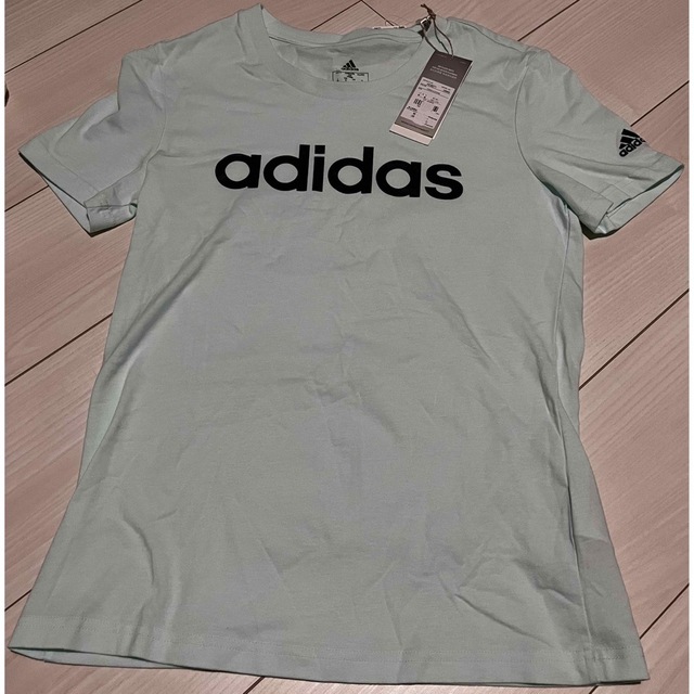 adidas(アディダス)のadidas ティシャツ レディースのトップス(Tシャツ(半袖/袖なし))の商品写真