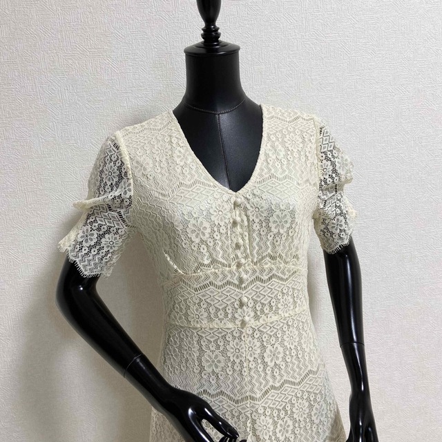 ✽.: 新品 ミシェルマカロン ラッセルレースロングワンピース
