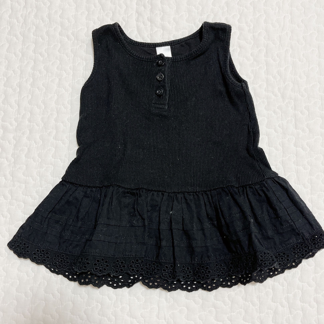 GAP(ギャップ)のGAP 70サイズ トップス キッズ/ベビー/マタニティのベビー服(~85cm)(タンクトップ/キャミソール)の商品写真