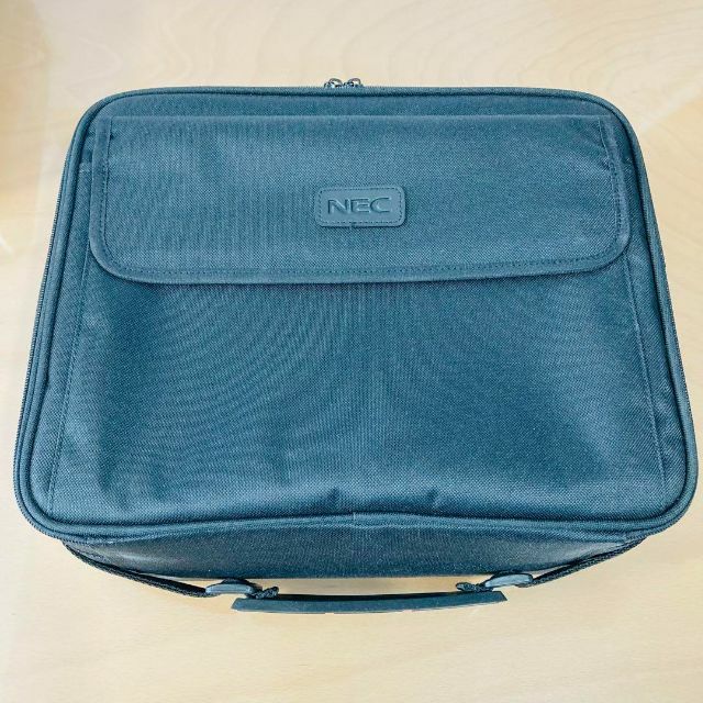 ランプ残量80% 定価28万超 プロジェクタ LT265J プロジェクター-