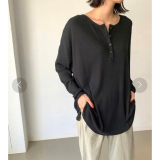 キャナルジーン(CANAL JEAN)のREDCHOPWORKS テンセルテレコ2WAY ヘンリーネック ロングTシャツ(Tシャツ(長袖/七分))