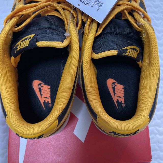 DUNK LOW RETRO Championship Goldenrod