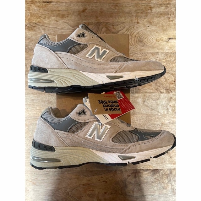 New Balance(ニューバランス)の【24時間以内に発送】M991 GL 27.0㎝ メンズの靴/シューズ(スニーカー)の商品写真