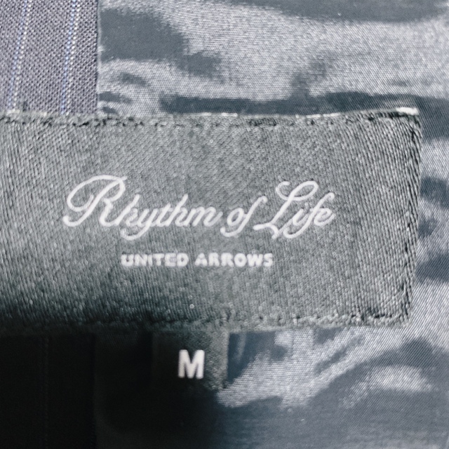 UNITED ARROWS(ユナイテッドアローズ)のRhythm of life ピンストライプ　wool混　シングル　ジャケット レディースのジャケット/アウター(テーラードジャケット)の商品写真