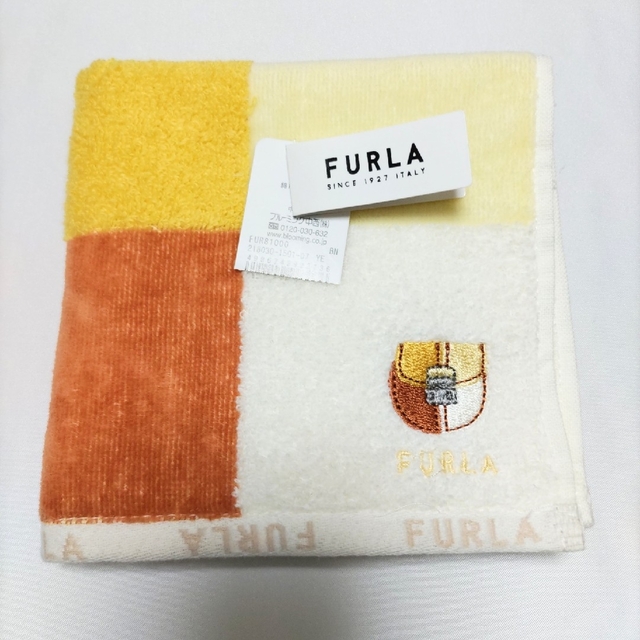 Furla(フルラ)の未使用☆　FURLA　ハンカチ レディースのファッション小物(ハンカチ)の商品写真