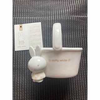 ミッフィー(miffy)のさくら様専用(小物入れ)