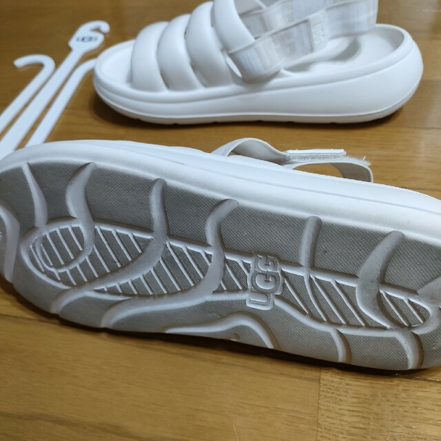 UGG(アグ)のUGG サンダル メンズの靴/シューズ(サンダル)の商品写真