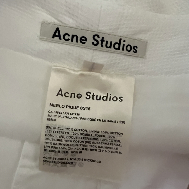 Acne Studios(アクネストゥディオズ)のAcne Studios ♡ハーフパンツ レディースのパンツ(ハーフパンツ)の商品写真