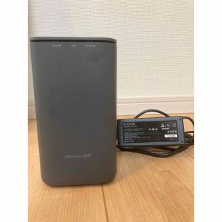 エヌティティドコモ(NTTdocomo)の【値下げしました】docomo 挿すだけ簡単Wi-Fi ホームルーター(PC周辺機器)