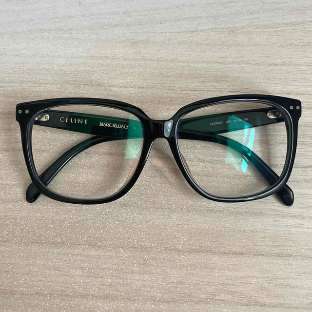 celine(セリーヌ)のCELINE セリーヌ 黒ブチメガネ　CL50020F レディースのファッション小物(サングラス/メガネ)の商品写真