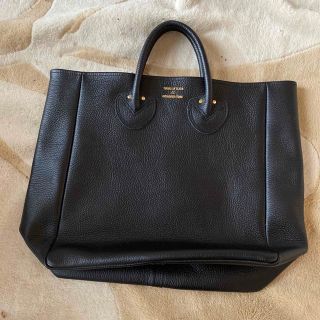 ヤングアンドオルセン(YOUNG&OLSEN)のヤングアンドオルセン　EMBOSSED TOTE M ブラック(トートバッグ)