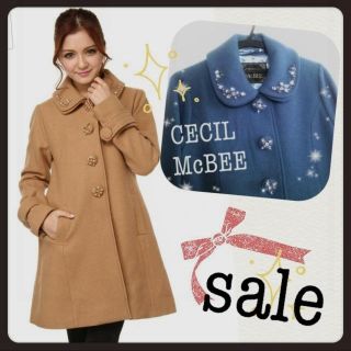 セシルマクビー(CECIL McBEE)のビジューコート♡お値下げ(ロングコート)