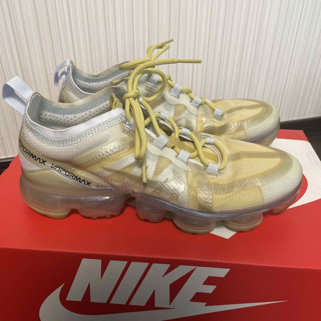 NIKE(ナイキ)のNIKE VAPORMAX レディースの靴/シューズ(スニーカー)の商品写真