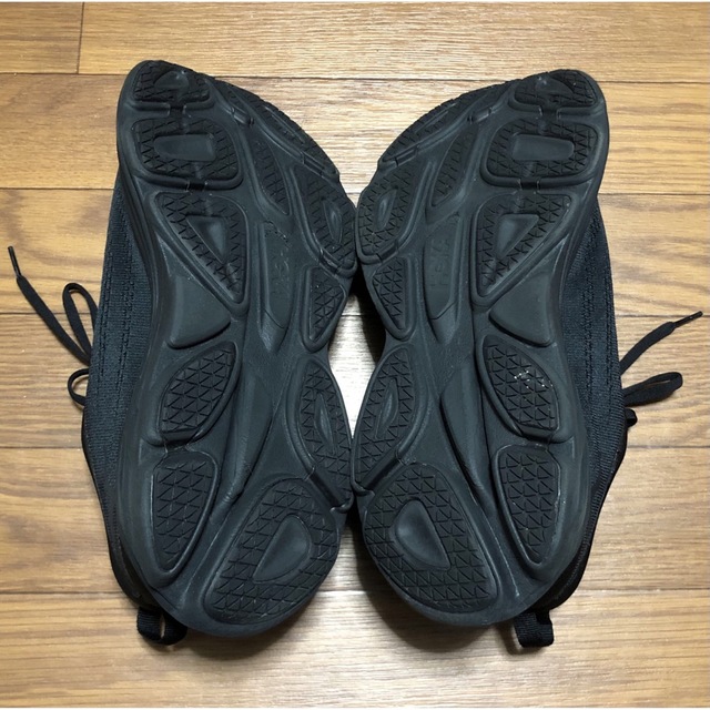 HOKA ONE ONE(ホカオネオネ)のHOKA Bondi 8 Wide・ボンダイ8ワイド・27.5cm・黒・美品 メンズの靴/シューズ(スニーカー)の商品写真