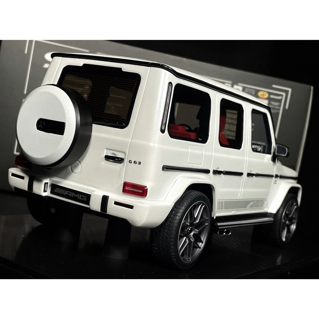 サイン・掲示用品 パネル GTスピリット 1/18 メルセデス ベンツ AMG