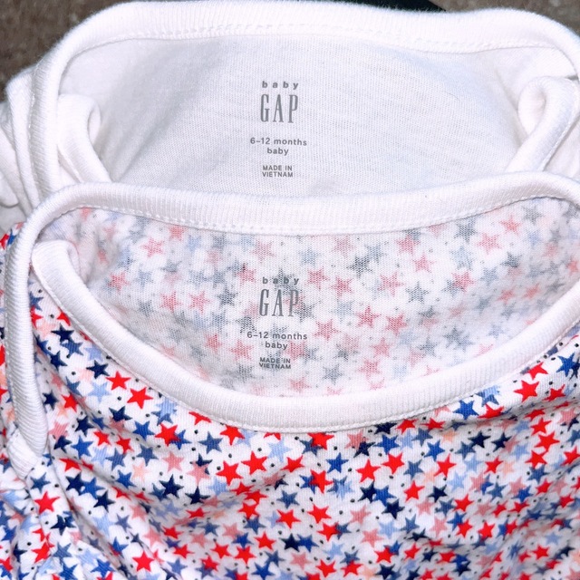 babyGAP(ベビーギャップ)のまとめ売り　ロンパース　70cm キッズ/ベビー/マタニティのベビー服(~85cm)(ロンパース)の商品写真