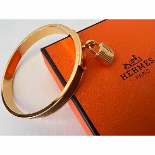 エルメス(Hermes)の【美品】エルメス HERMES バングル (ブレスレット/バングル)