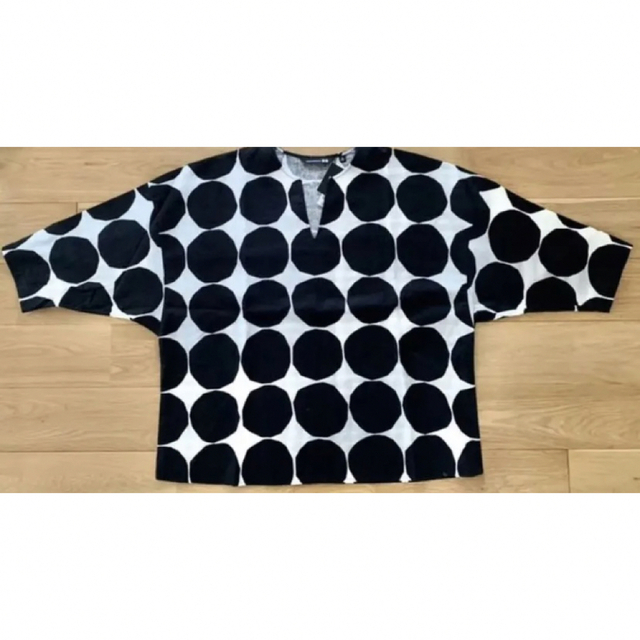 日本未発売★UNQLO×marimekko スキッパー ブラウス kivet