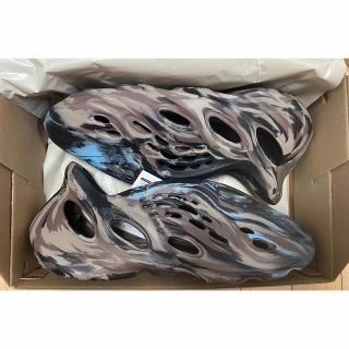 YEEZY(adidas) - adidas YEEZY Foam Runner MX Cinder 29.5の通販 by