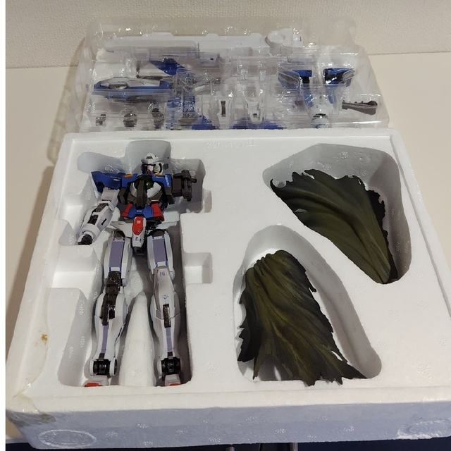 BANDAI(バンダイ)のメタルビルド　ガンダムエクシアリペア エンタメ/ホビーのフィギュア(アニメ/ゲーム)の商品写真