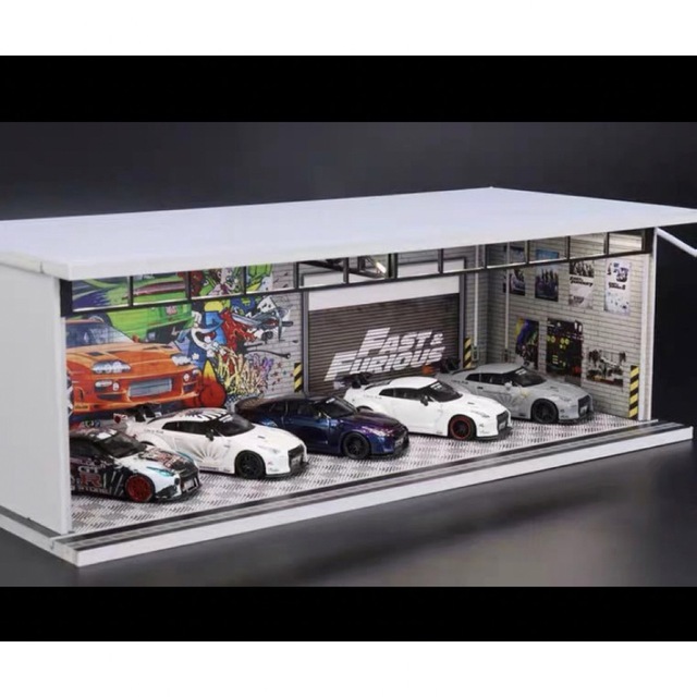 ガレージ　フェラーリ　展示会　完成品　6台収納　ジオラマ　1/64 トミカサイズ