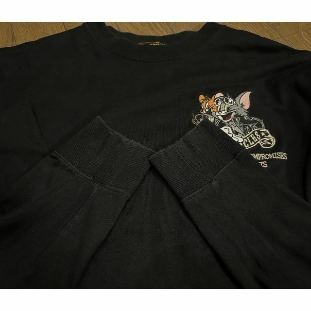 VANSON(バンソン)の＊VANSON×トムとジェリー 刺繍 長袖 Tシャツ カットソー トップス M メンズのトップス(Tシャツ/カットソー(七分/長袖))の商品写真