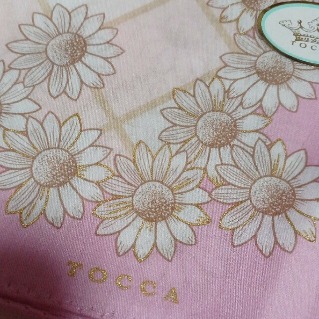 TOCCA(トッカ)の値下げ📌TOCCA☆大判ハンカチーフ58×58🌼 レディースのファッション小物(ハンカチ)の商品写真