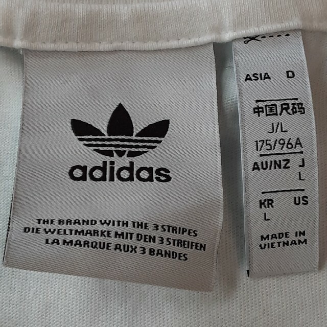 adidas(アディダス)のadidas　メンズTシャツ　L メンズのトップス(Tシャツ/カットソー(半袖/袖なし))の商品写真