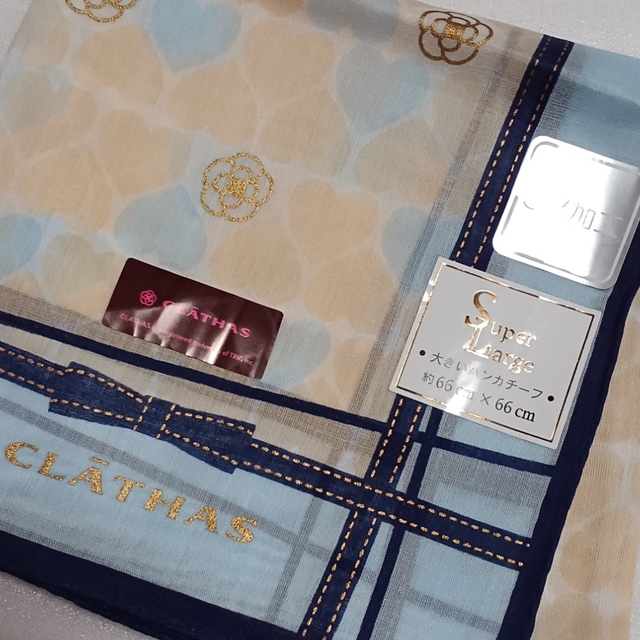 CLATHAS(クレイサス)の値下げ📌クレイサス☆大判ハンカチーフ66×66🎀 レディースのファッション小物(ハンカチ)の商品写真