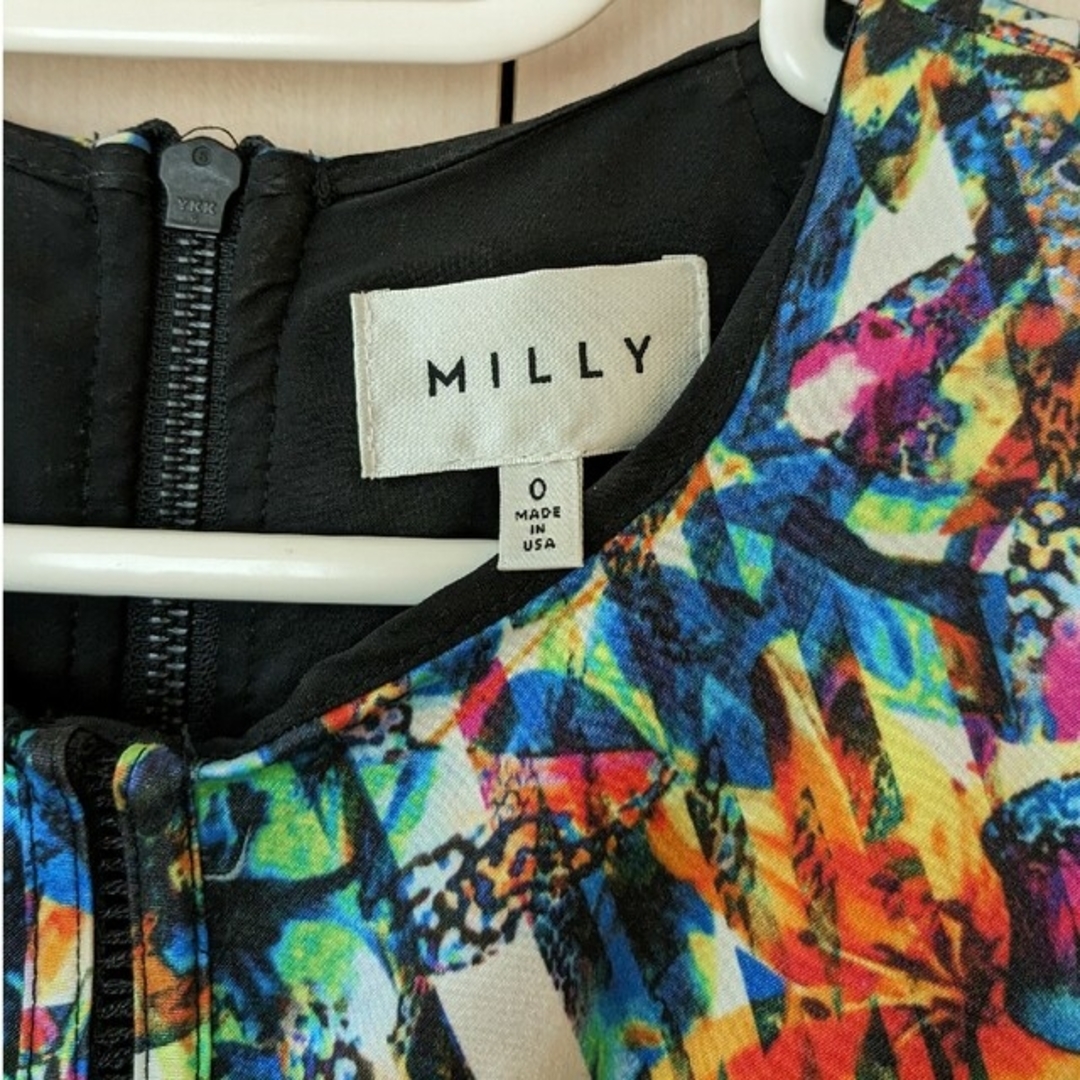 Milly(ミリー)のミリー　マルチカラーワンピース　美品 レディースのワンピース(ひざ丈ワンピース)の商品写真