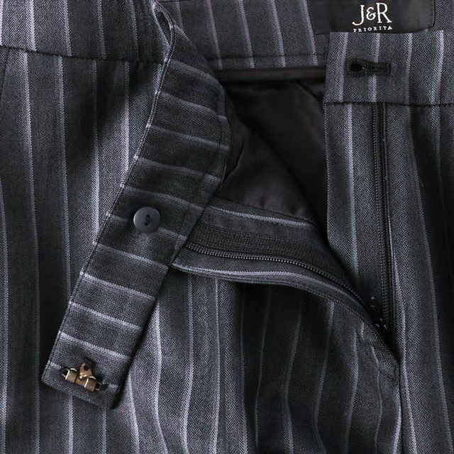 J&R(ジェイアンドアール)のジェイアンドアール セットアップ 上下セット スーツ ストライプ ジャケット パンツ 日本製 ウール100% レディース Mサイズ グレー J&R レディースのレディース その他(セット/コーデ)の商品写真