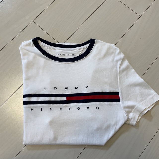 TOMMY HILFIGER(トミーヒルフィガー)のTOMMY HILFIGER 半袖Tシャツ レディースのトップス(Tシャツ(半袖/袖なし))の商品写真