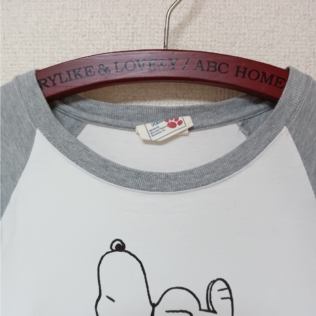 SNOOPY(スヌーピー)のSNOOPYスヌーピーリンガーTシャツ半袖ホワイトグレーPeanutサイズM メンズのトップス(Tシャツ/カットソー(半袖/袖なし))の商品写真