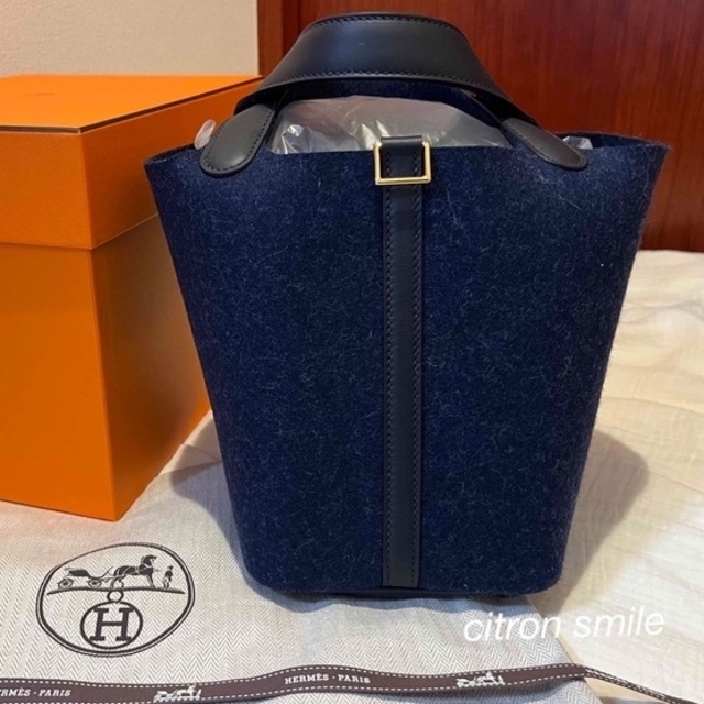 【新品未使用】HERMES ピコタンロックPM フェルト　U刻印