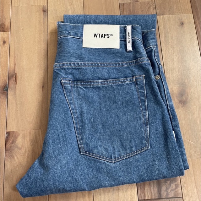 W)taps(ダブルタップス)の21AW WTAPS BLUES BAGGY 02 COTTON DENIM メンズのパンツ(デニム/ジーンズ)の商品写真