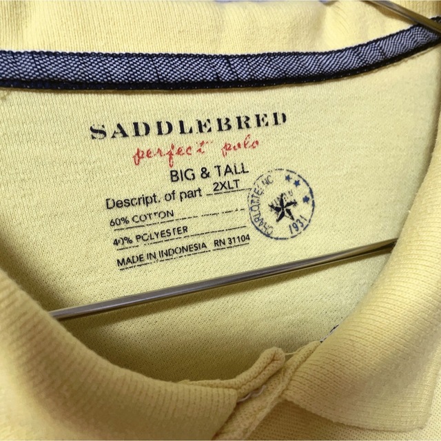 ポロシャツ　XXL　無地　イエロー　黄色　ロング丈　古着　Saddlebred メンズのトップス(ポロシャツ)の商品写真