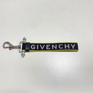 ジバンシィ(GIVENCHY)の値下げ　Givenchy ジバンシィ　ロゴデザイン　キーホルダー　(キーホルダー)