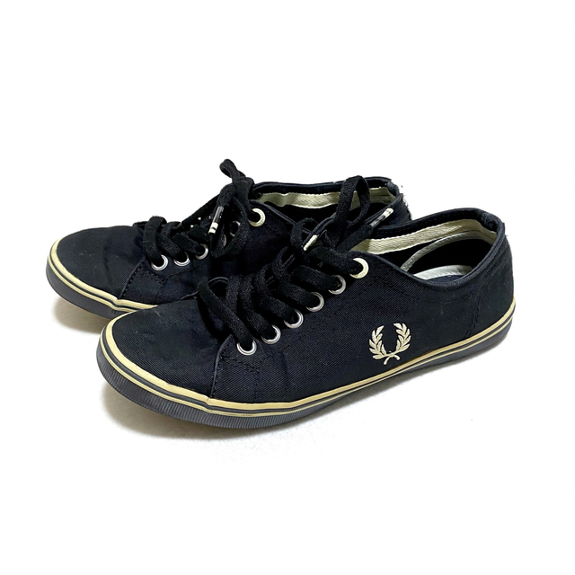 FRED PERRY スニーカー23㎝ |