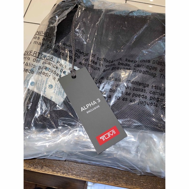 数々の賞を受賞 TUMI ALPHA3 POCKET BAG SMALL 限定色ブラックカモフラ