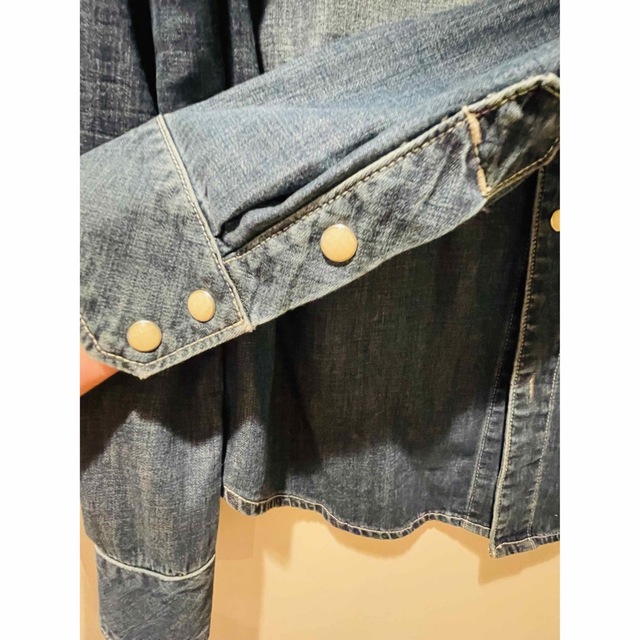 earnest sewn(アーネストソーン)のアーネストソーン　貝ボタン　デニムシャツ　 メンズのトップス(シャツ)の商品写真