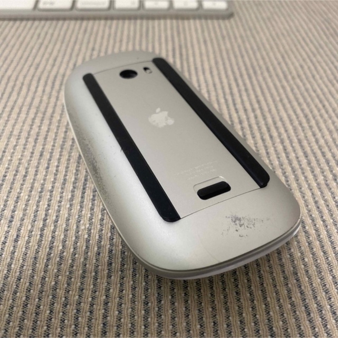 Mac (Apple)(マック)のApple純正 keyboard & mouse マウス キーボード B スマホ/家電/カメラのPC/タブレット(PC周辺機器)の商品写真