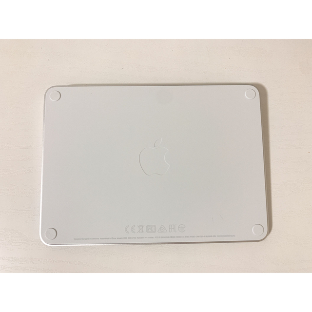 Apple(アップル)のApple - Magic Trackpad2 / A1535 スマホ/家電/カメラのPC/タブレット(PC周辺機器)の商品写真