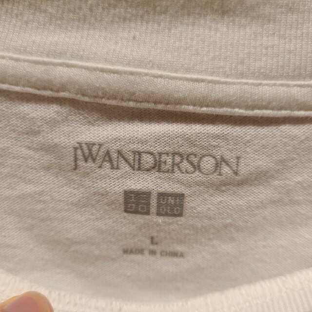 J.W.ANDERSON(ジェイダブリューアンダーソン)のユニクロ　jwanderson ブランケットステッチTシャツ　白T メンズのトップス(Tシャツ/カットソー(半袖/袖なし))の商品写真