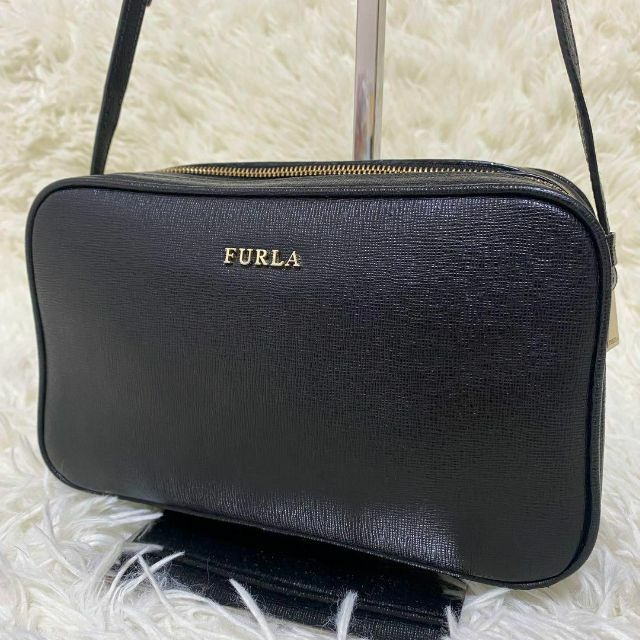 美品 FURLA フルラ LILLI リリー ショルダーバッグ レザー