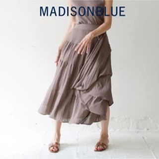 マディソンブルー(MADISONBLUE)のshoko様　専用！！マディソンブルー　セットアップ(ひざ丈スカート)