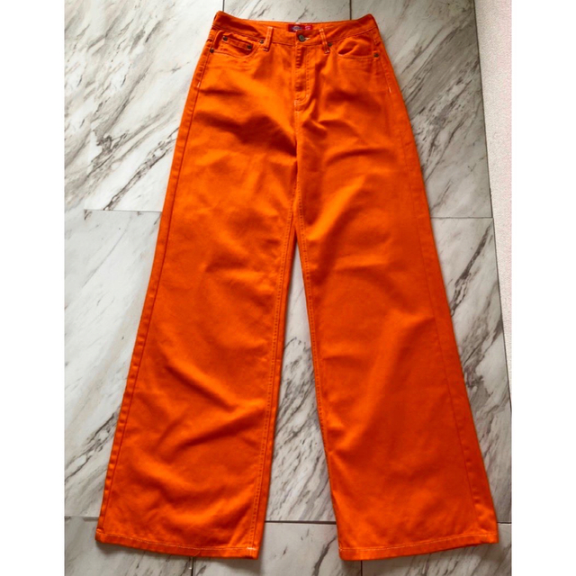 Dickies(ディッキーズ)の珍品 00s Y2K Dickies ヴィヴィットオレンジ ワイドフレアパンツ メンズのパンツ(ワークパンツ/カーゴパンツ)の商品写真